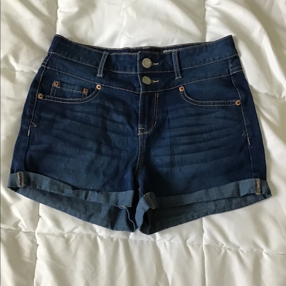 High-waisted Shorts